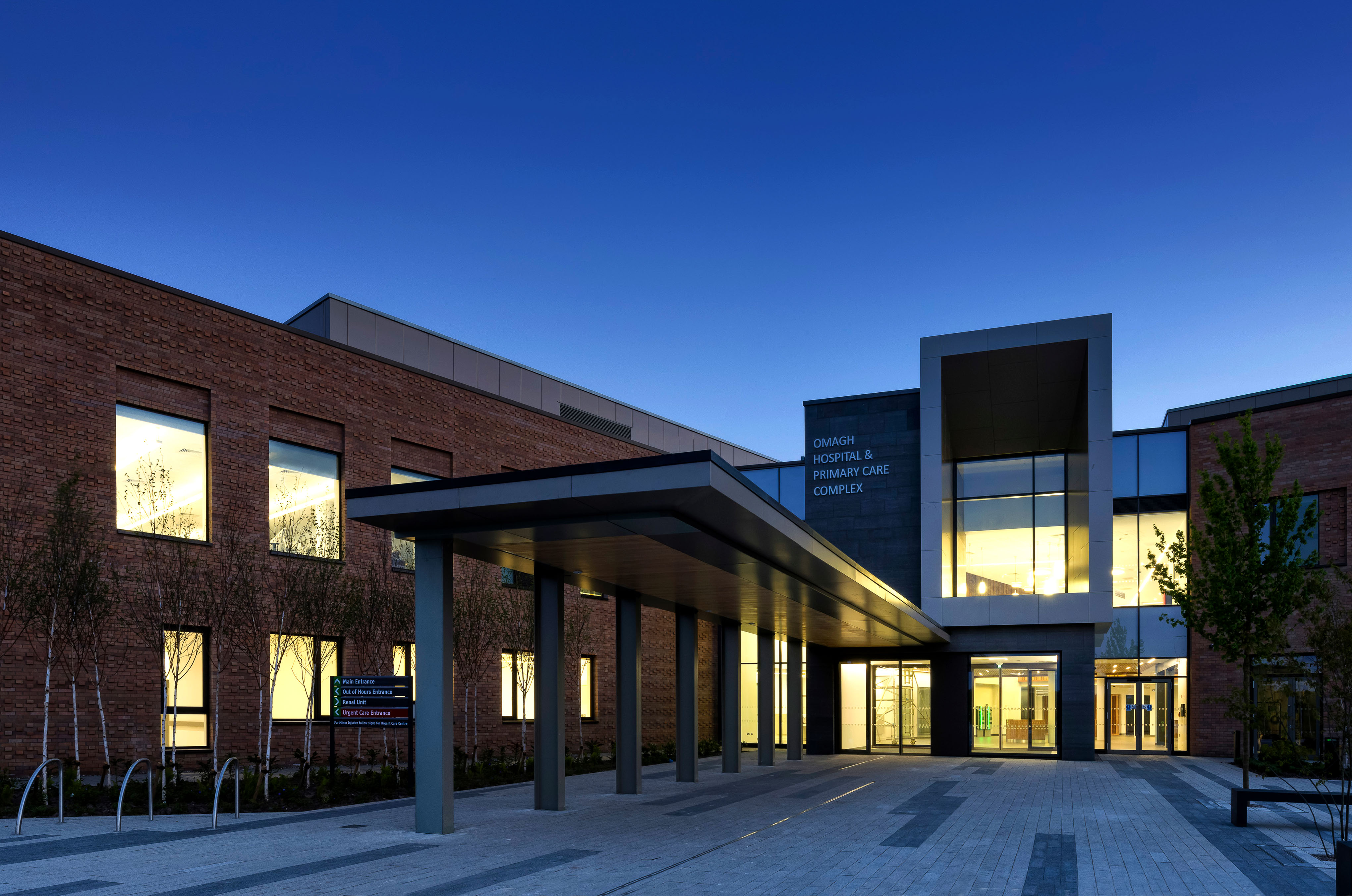 Omagh Hospital and Primary Care Centre - Hall Black Douglas Architects ...